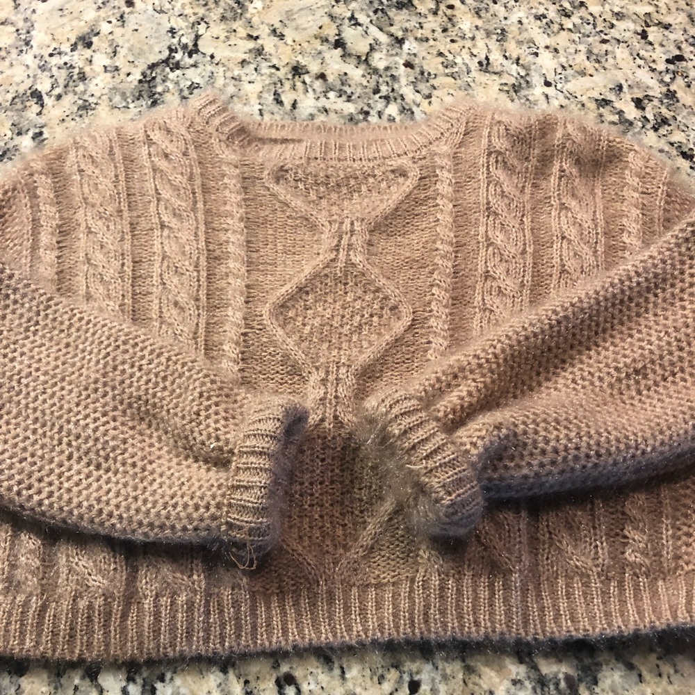 Cropped Sweater - Picture 3 of 6